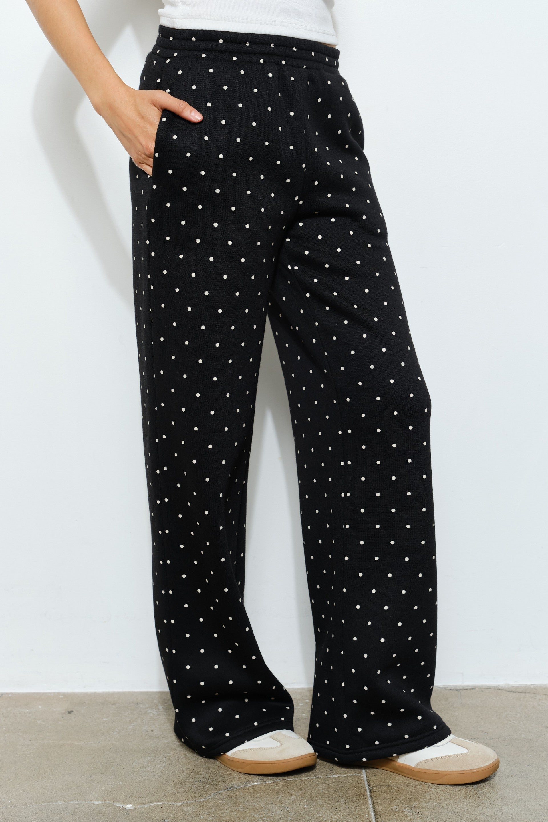 Daisy Dot Sweatpants