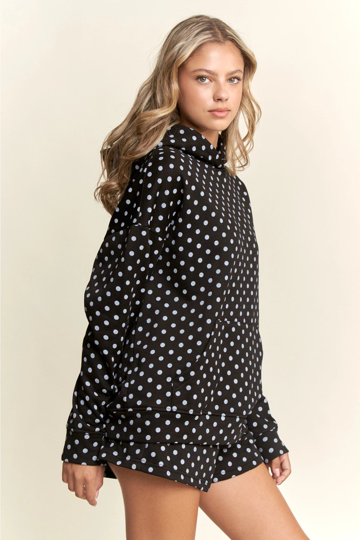 Hannah Polka Dot Hoodie – Sixteen
