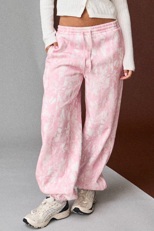 Harlow Jogger Sweatpants in Pink Camo