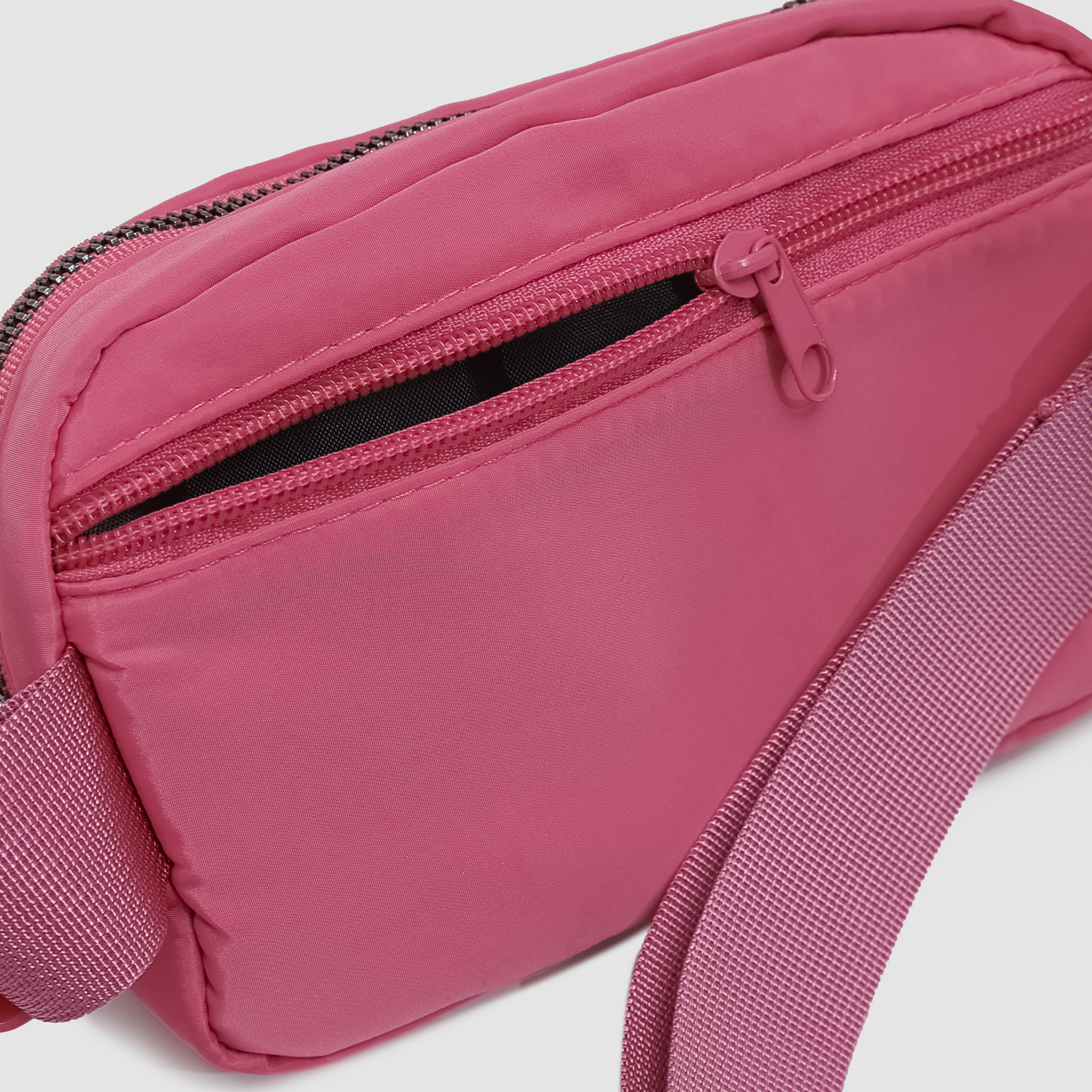 Crossbody Belt Bag
