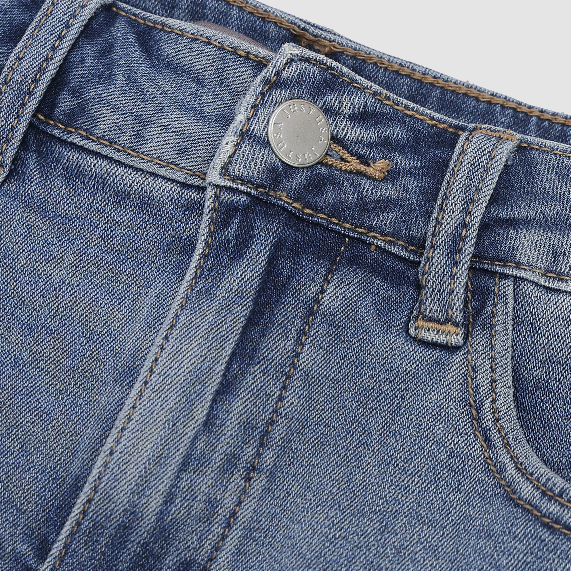 Jayda Denim Mini Skirt in Light Denim