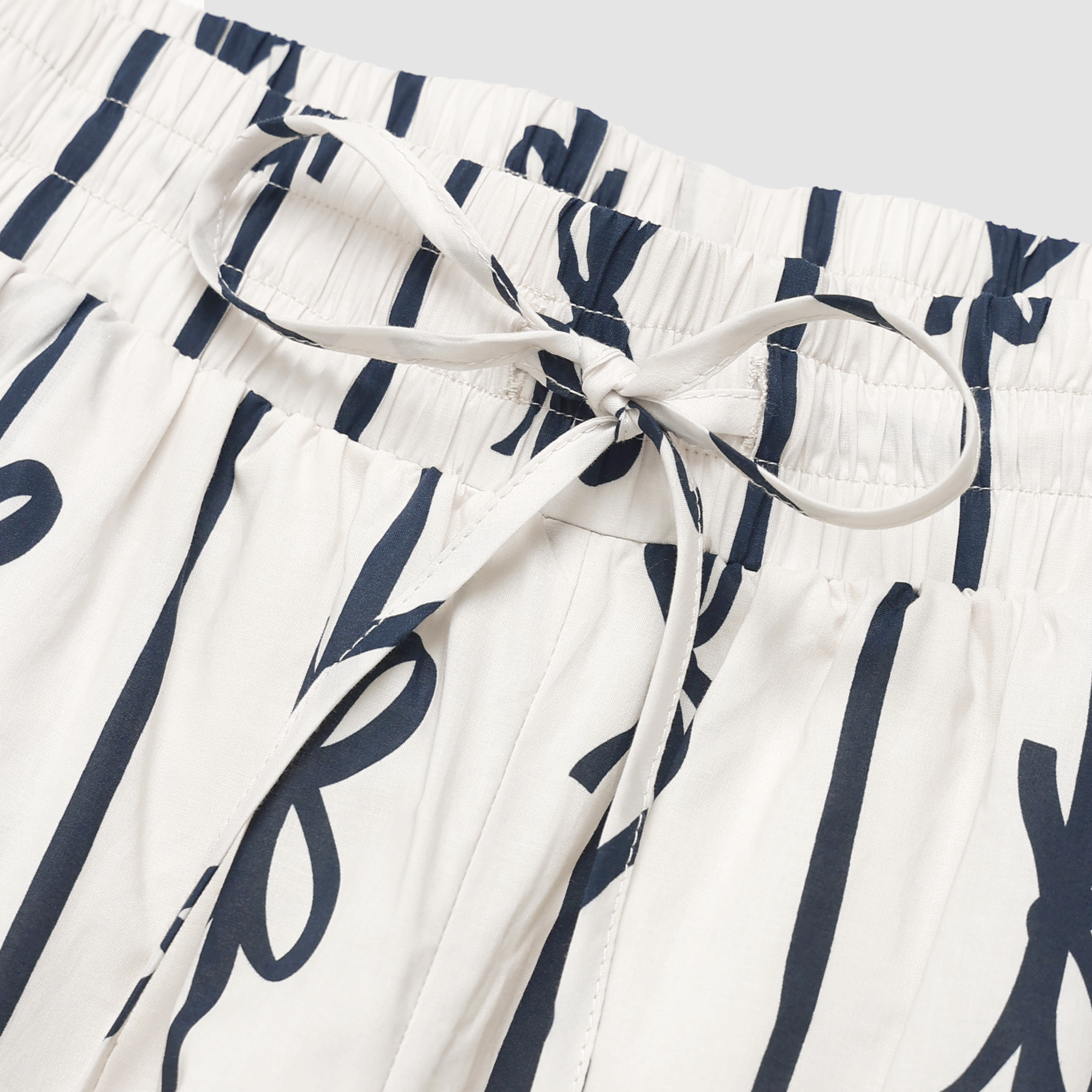 Eleanor Bow Print Pajama Set in Ivory