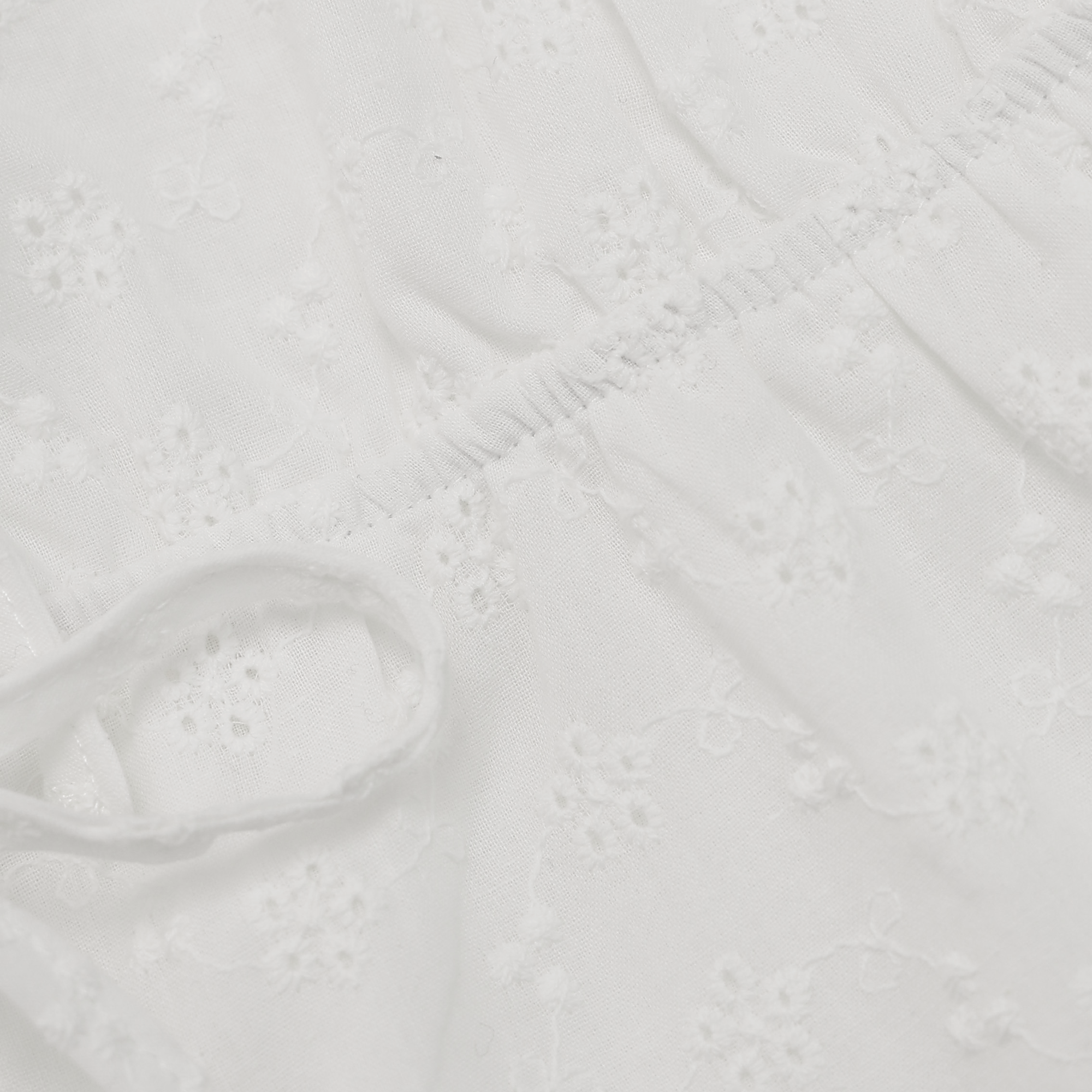 Tylie Eyelet Cap Sleeve Blouse