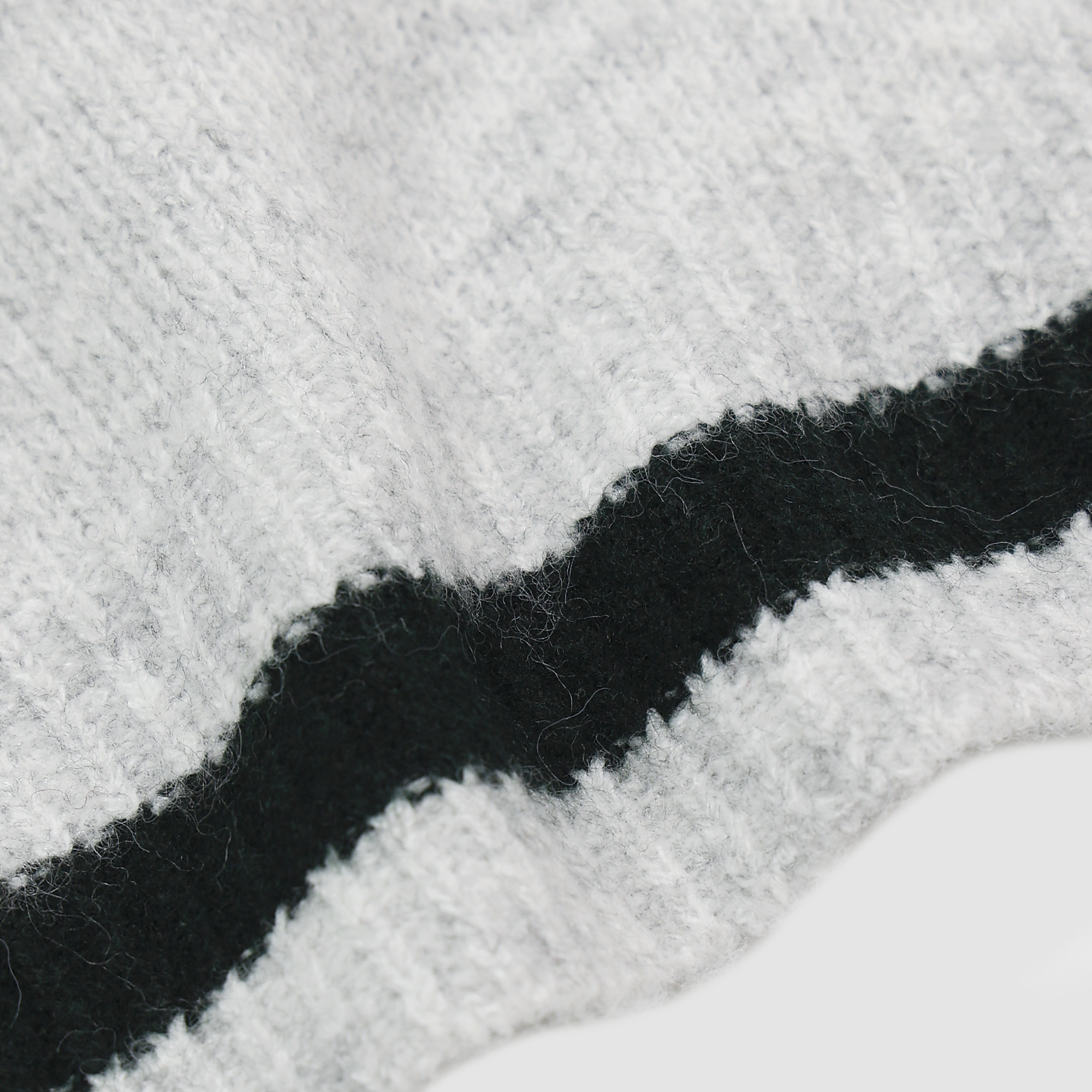 Vintage 97 Raglan Sweater in Grey Melange