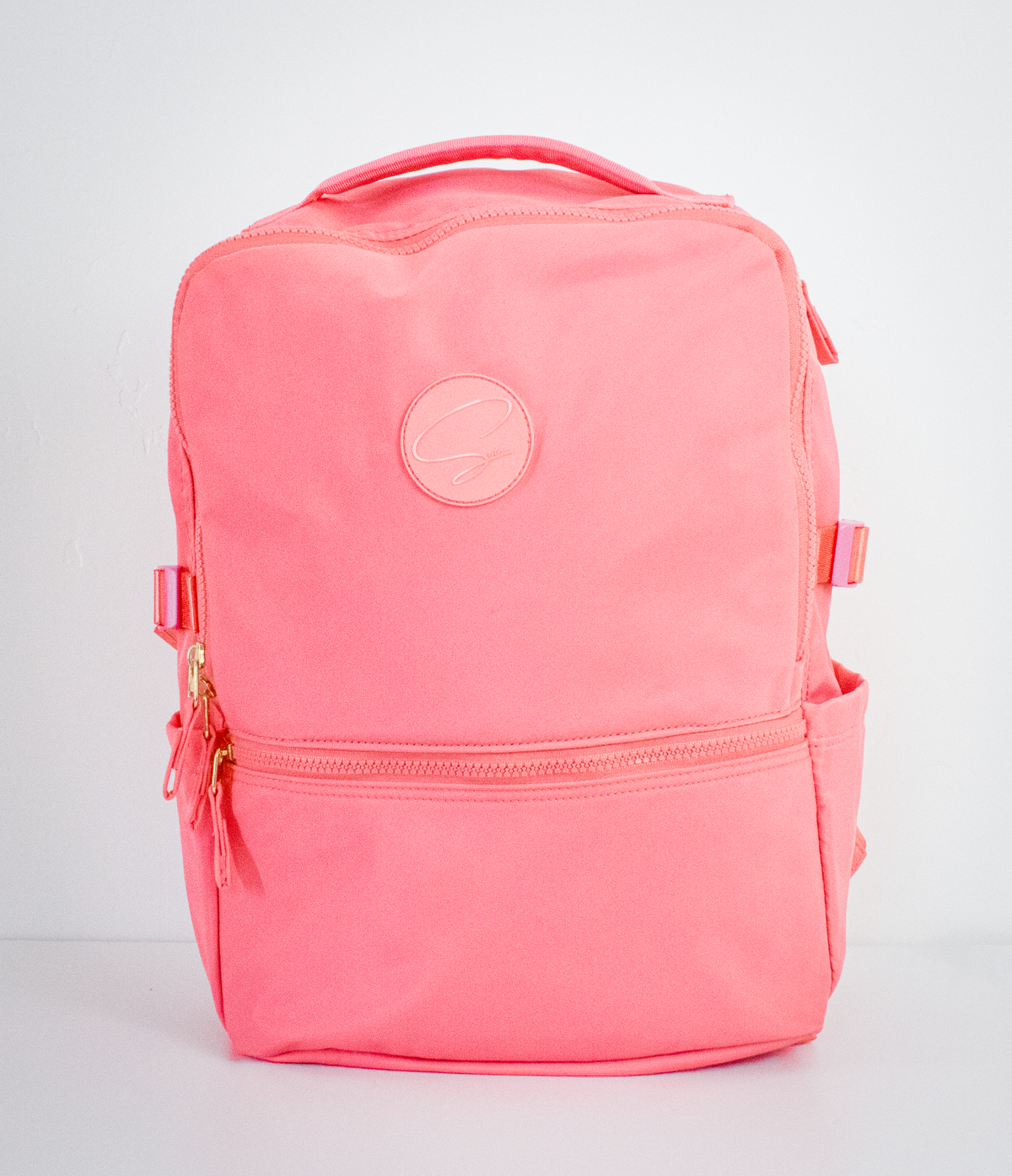 Backpack in Pink – Sixteen