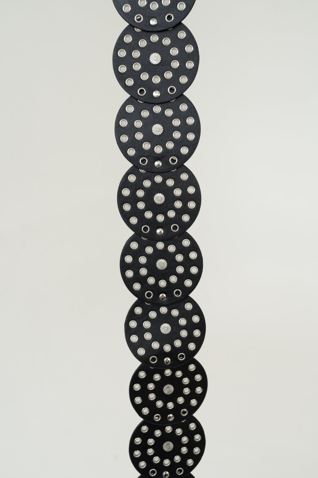 Metallic Western Circle in Silver Black