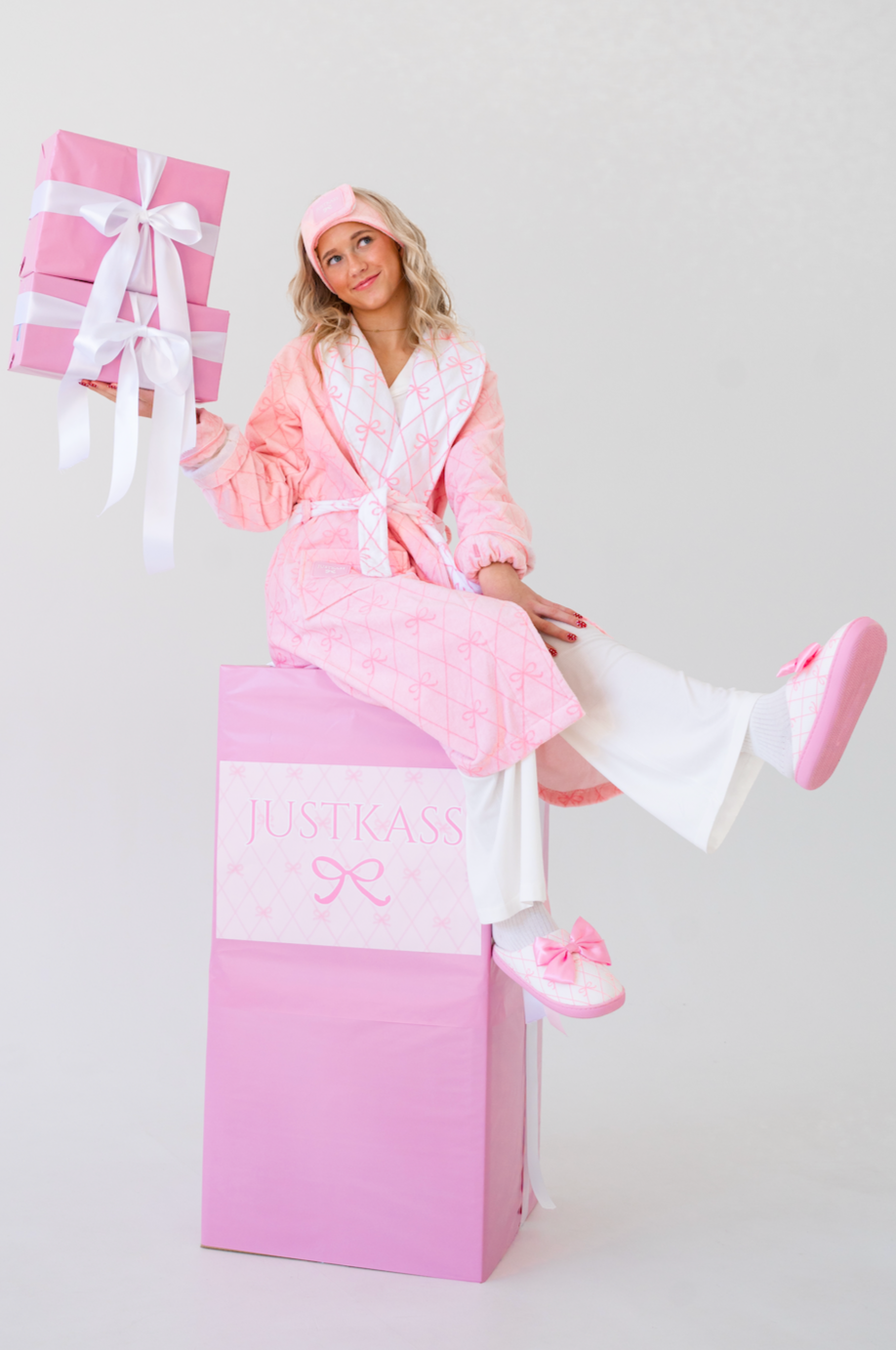 JustKass Full GRWM Set In Pink