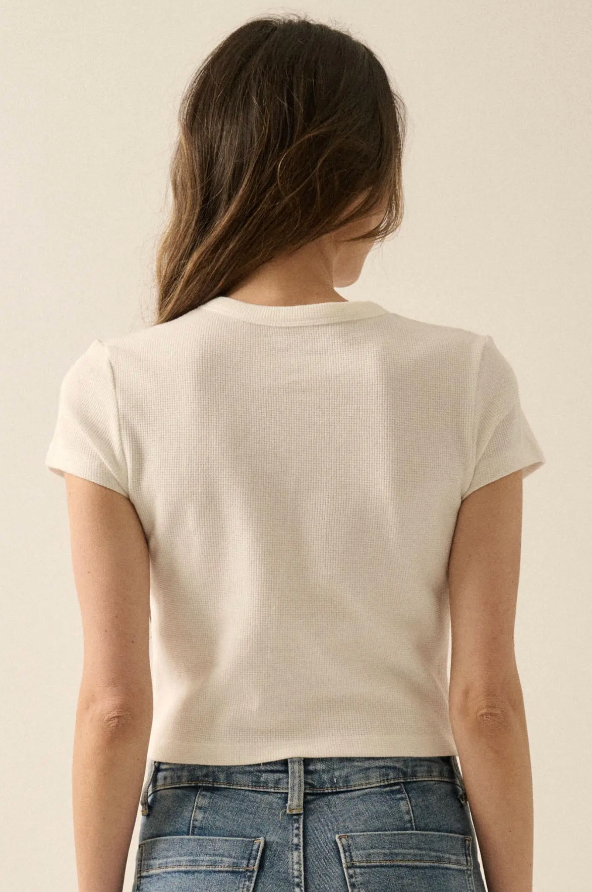 Mina Kisses Graphic Baby Tee