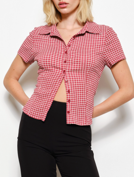 Alma Fitted Plaid Button-Up Shirt in Red