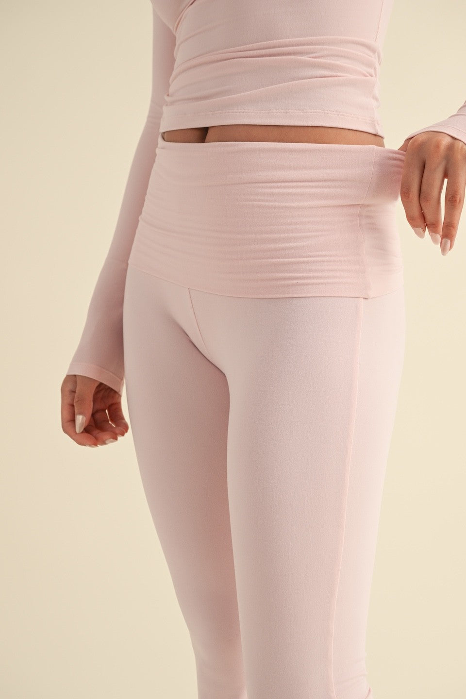 Tori Foldover Flare Leggings in Pink