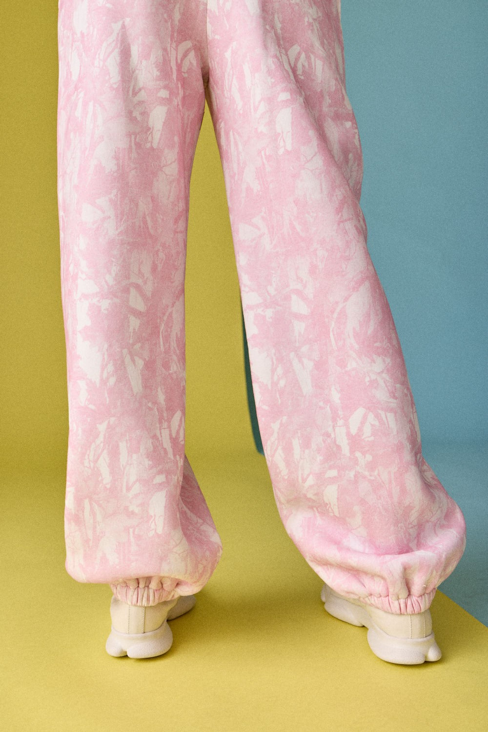Harlow Jogger Sweatpants in Pink Camo