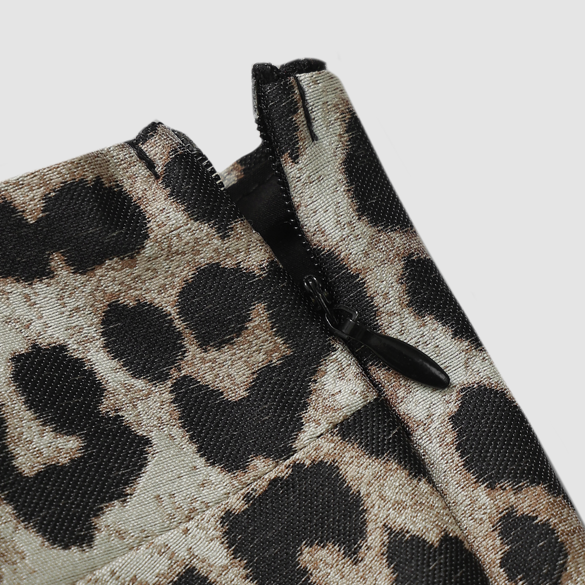 Elowen Leopard Babydoll Bow Top