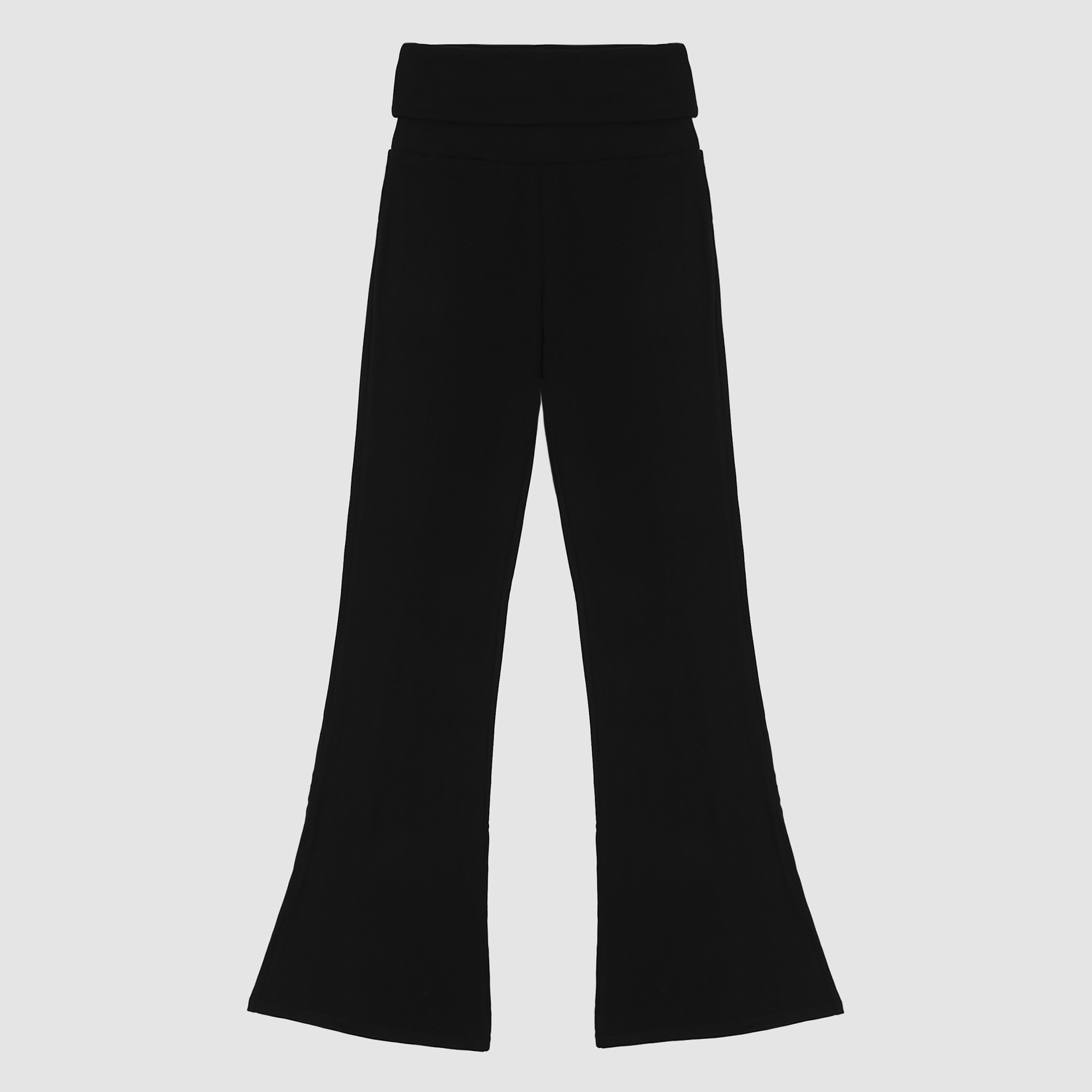 Tori Foldover Flare Leggings in Black