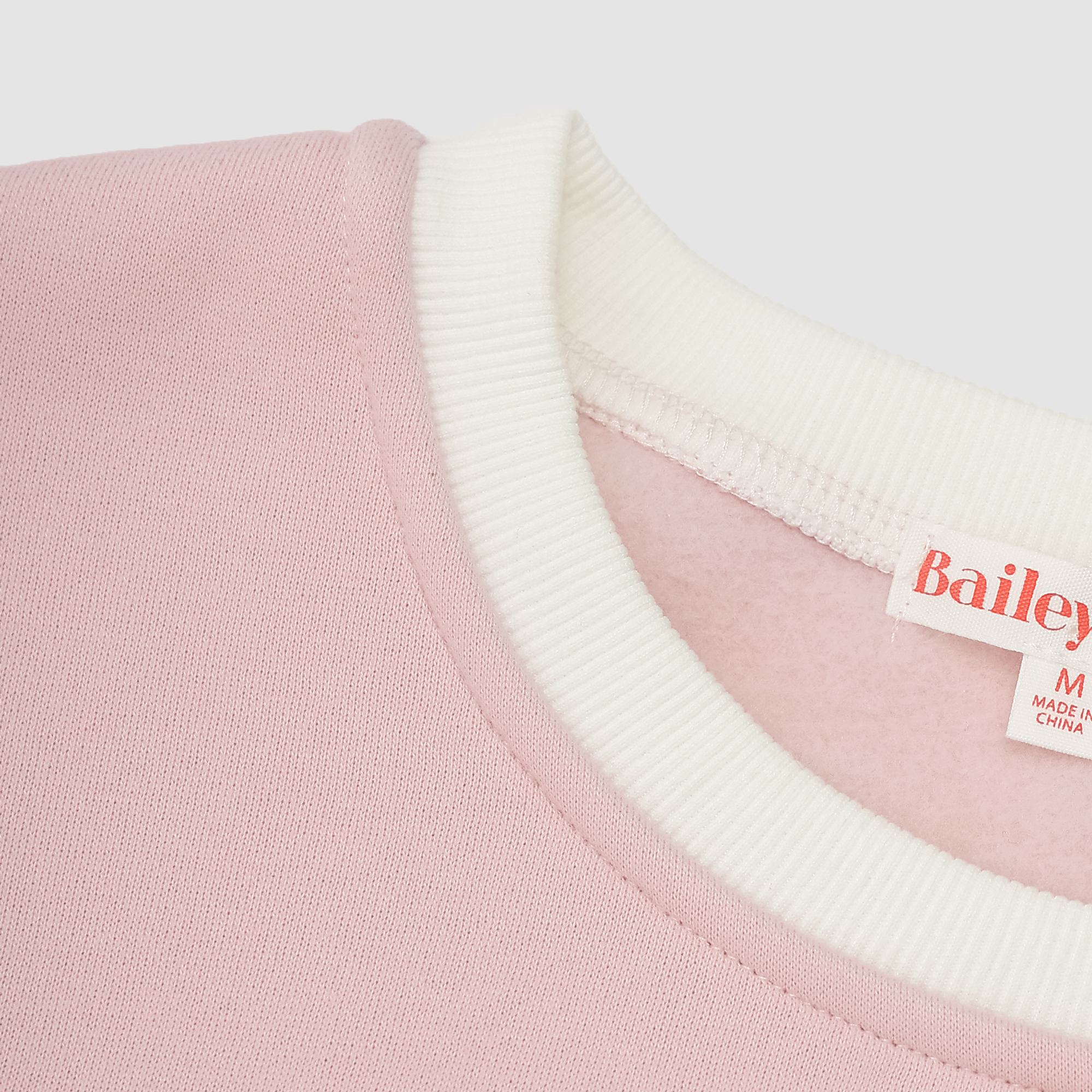 Annie Strawberry Crewneck Sweatshirt in Pink