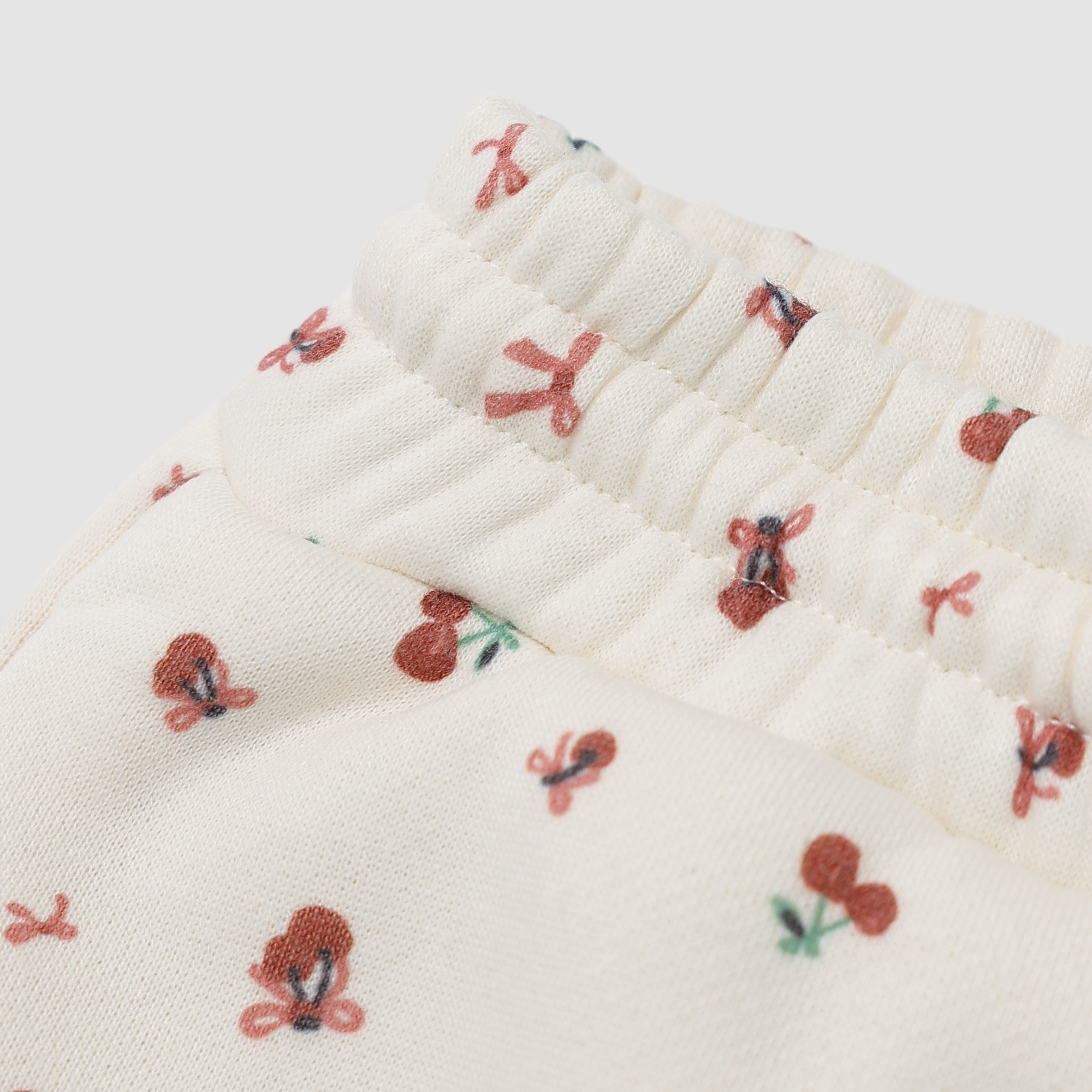 Lucy Cherry Bow Sweatshorts