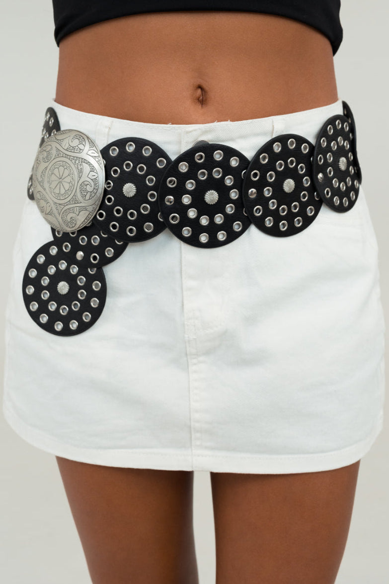 Metallic Western Circle in Silver Black