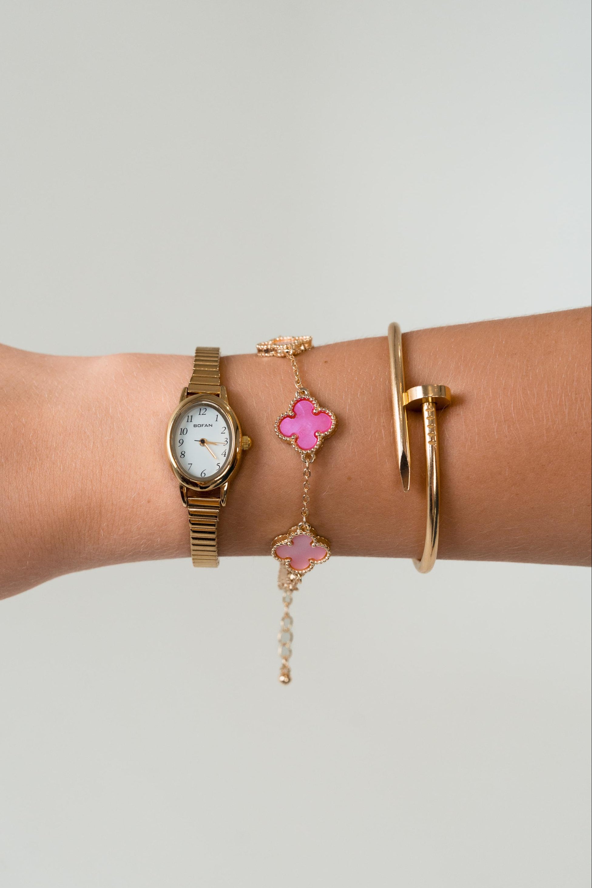 Four Leaf Clover Bracelet in Multi Pink