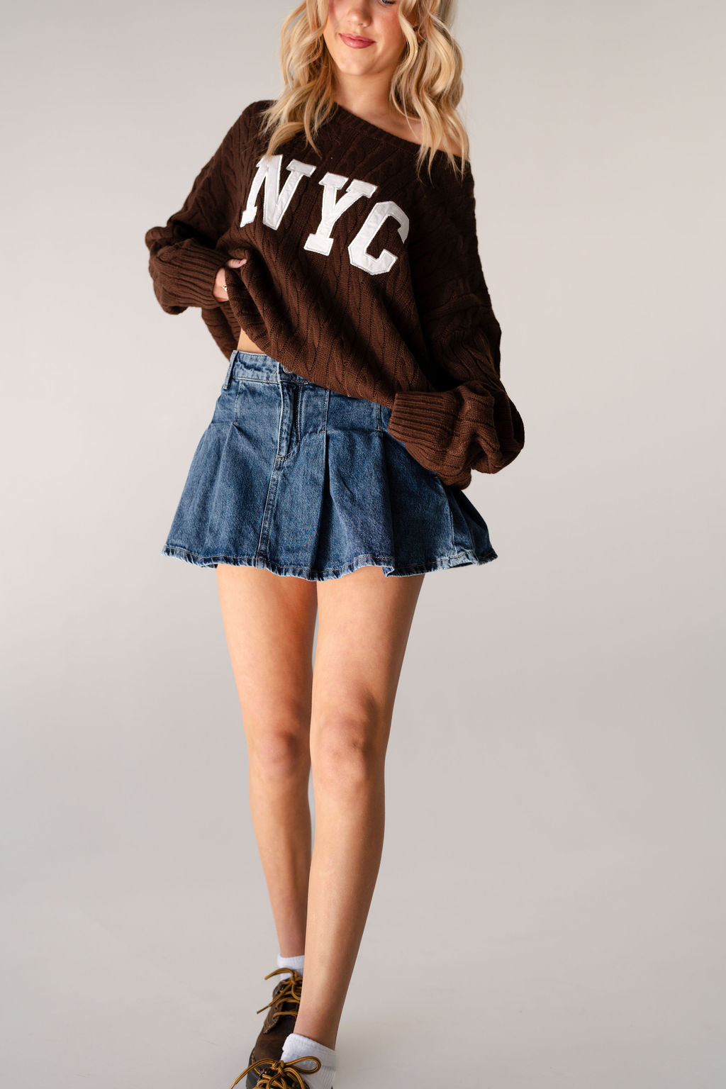 NYC Cable Knit Sweater in Brown