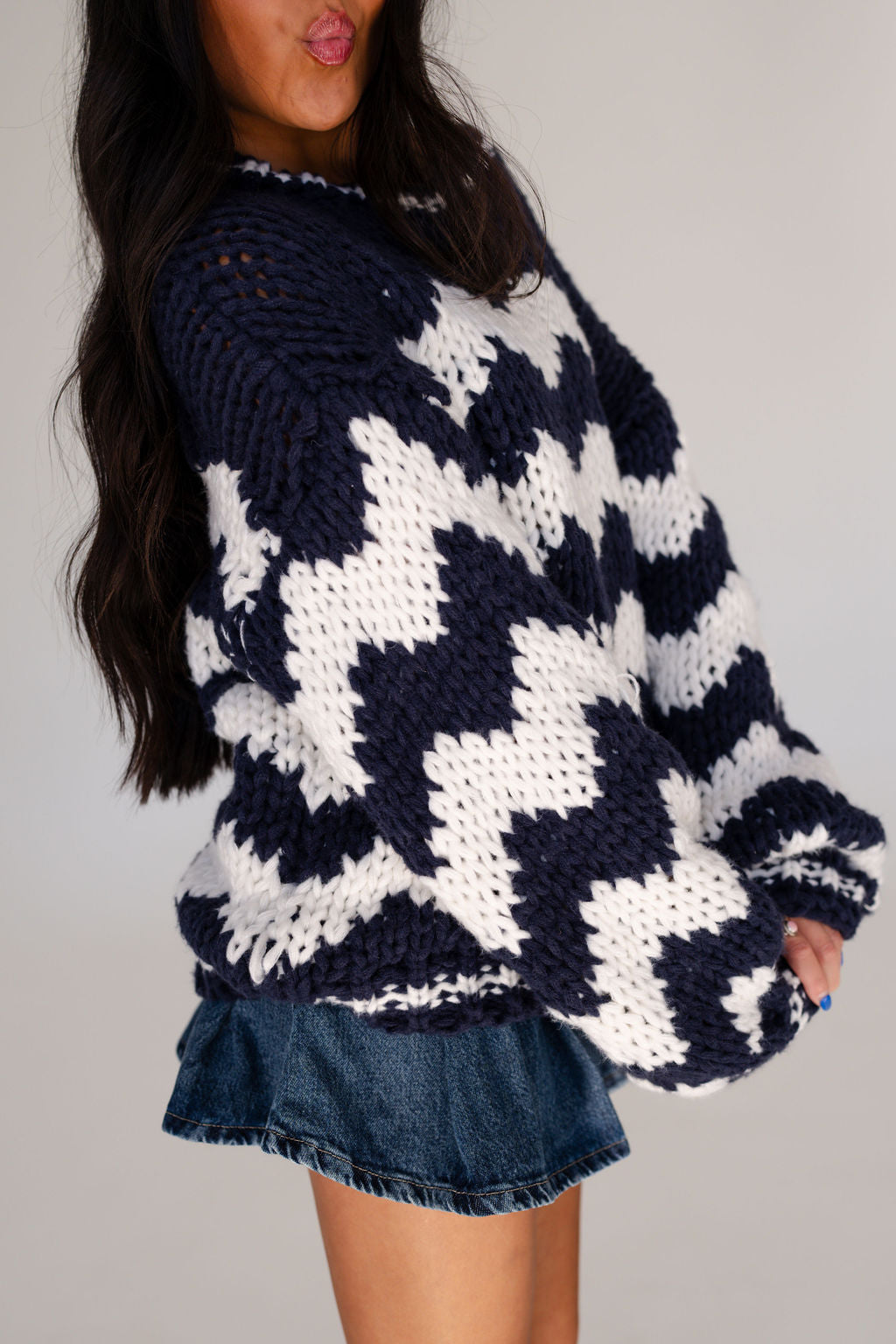 ニット・セーター 14 Rocket Lettering Round Knit (3color) Zoe Chevron Knit Sweater – Sixteen