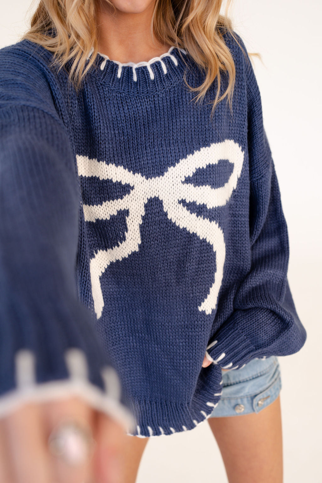 Clara Bow Sweater in Midnight – Sixteen