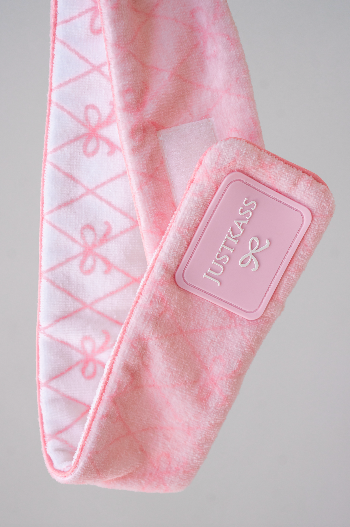 JustKass Bow Skincare Headband in Pink