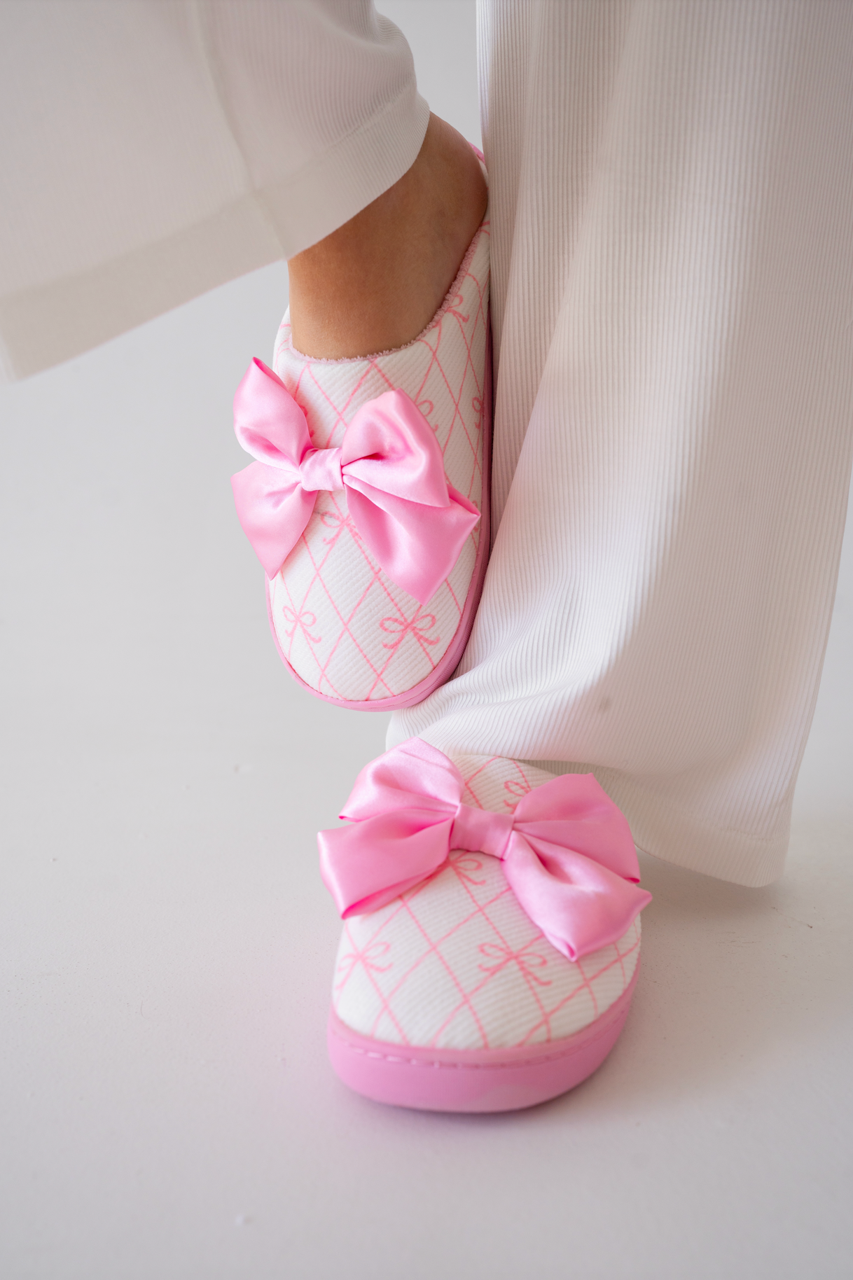 JustKass Bow Slippers