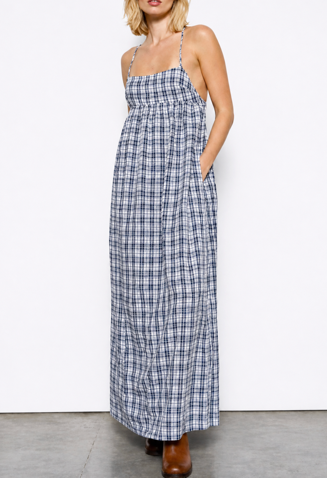 princess polly baby blue dress Blue Gingham Strapless Maxi Dress With Pockets