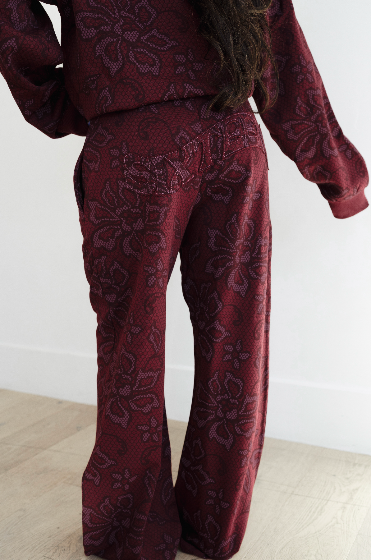 Wine & Lace Set