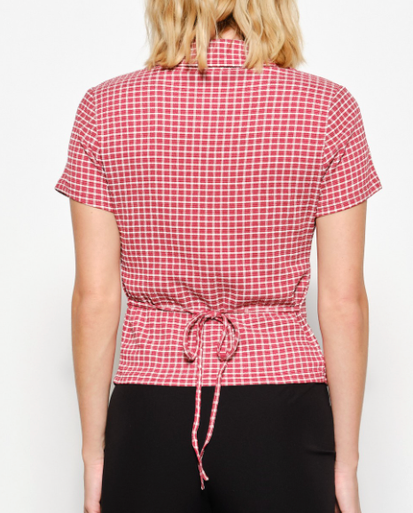 Alma Fitted Plaid Button-Up Shirt in Red